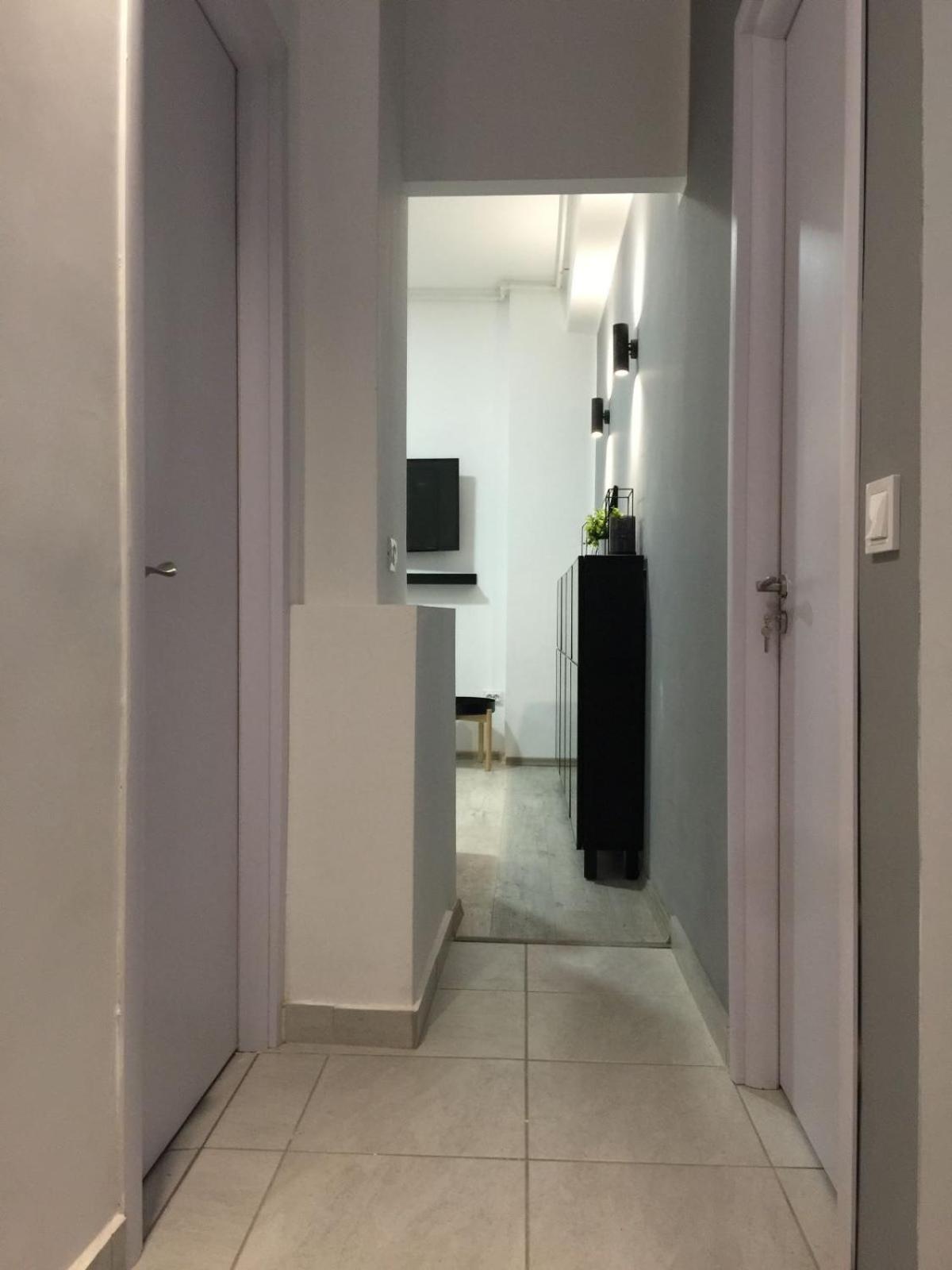Luxury 2Bdrm Apt Boekarest Buitenkant foto