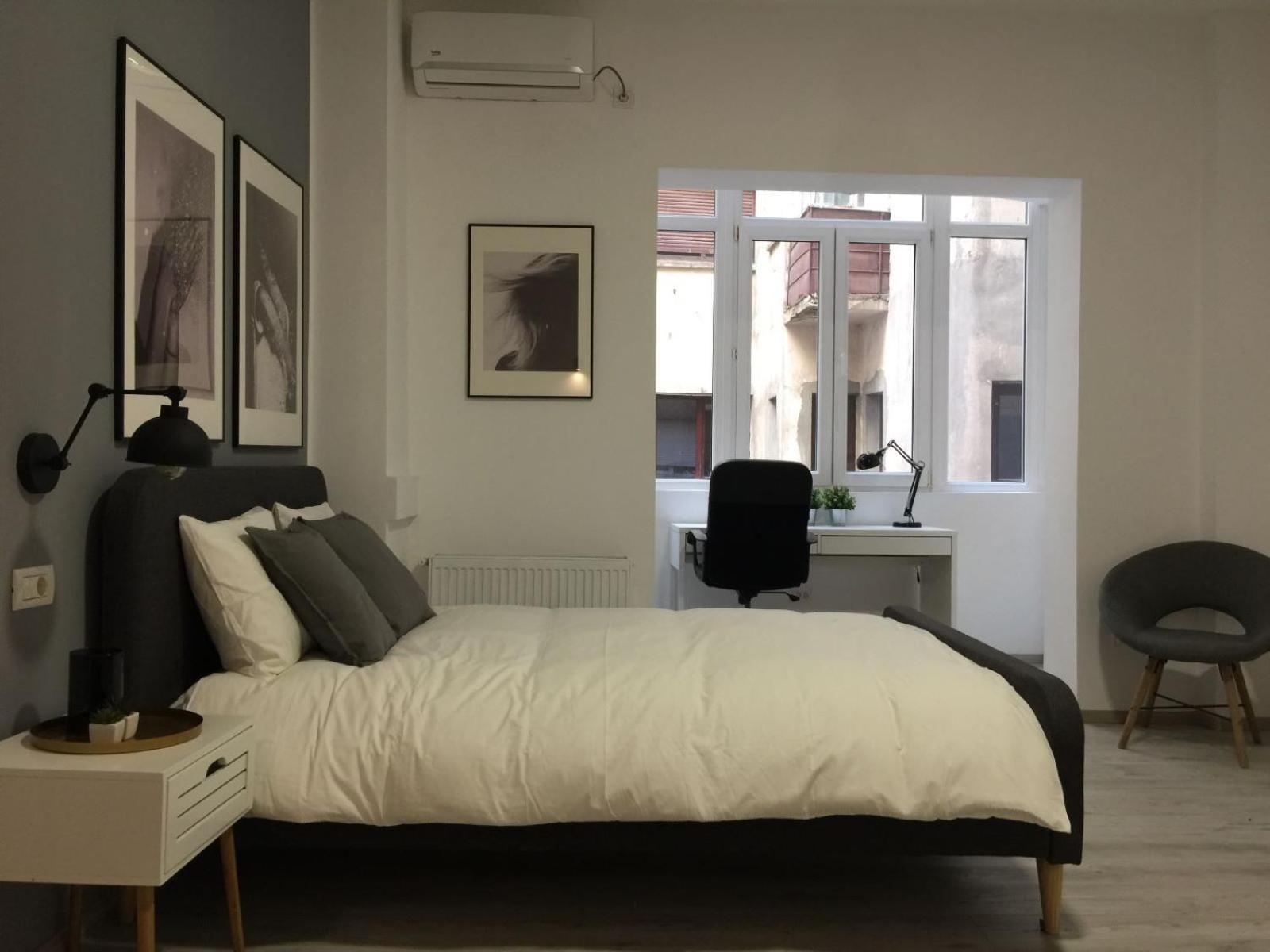 Luxury 2Bdrm Apt Boekarest Buitenkant foto